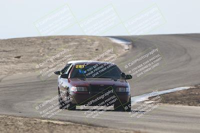 media/Oct-18-2025-Speed Ventures (Sat) [[8b3b7cf525]]/Yellow/Session 2 (Phil Hill)/